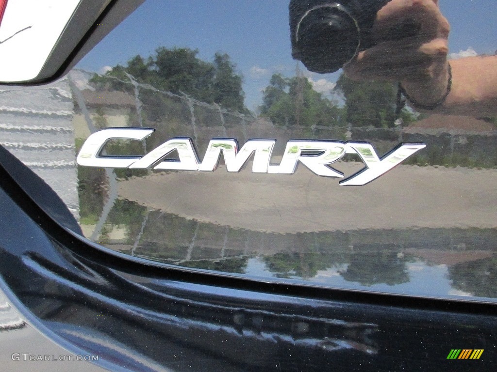 2015 Camry SE - Attitude Black Metallic / Black photo #14