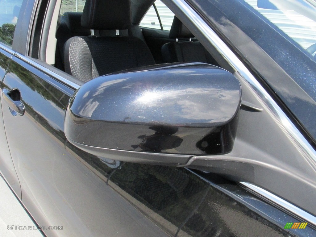 2015 Camry SE - Attitude Black Metallic / Black photo #22