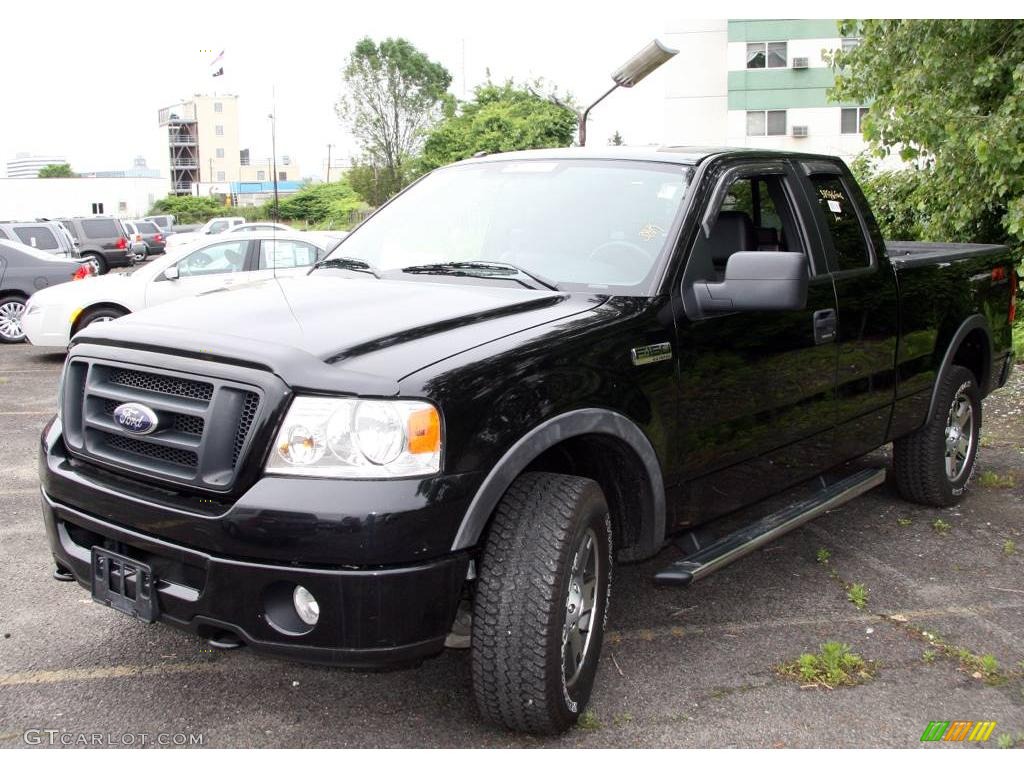 2006 F150 FX4 SuperCab 4x4 - Black / Black photo #1
