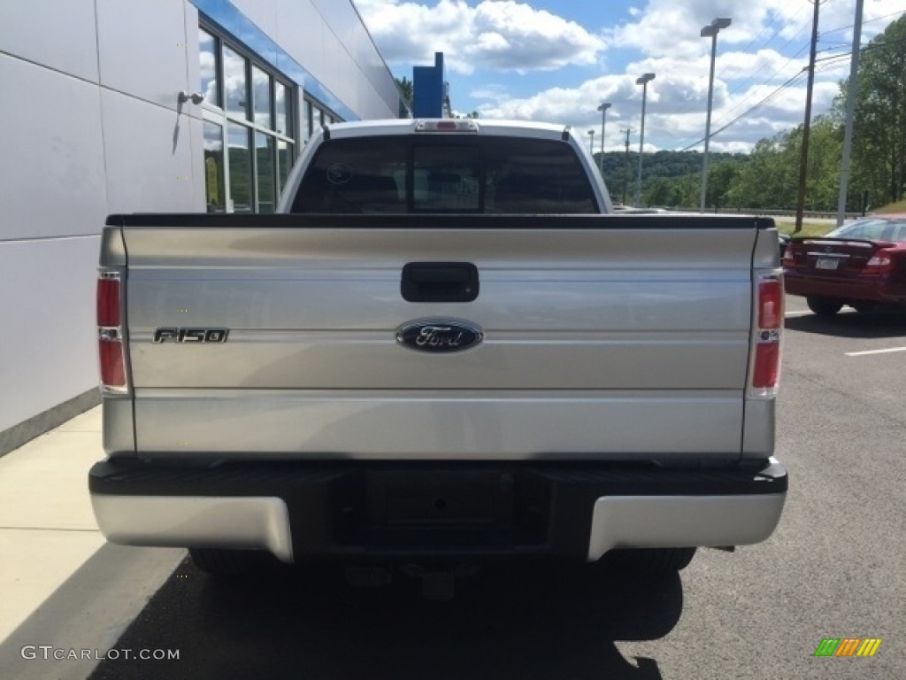 2010 F150 STX SuperCab 4x4 - Ingot Silver Metallic / Medium Stone photo #6