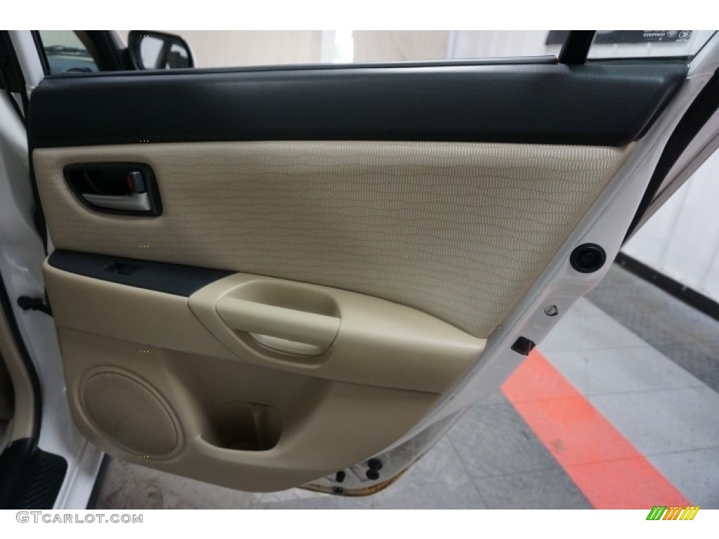 2007 MAZDA3 i Sport Sedan - Rally White / Beige photo #17