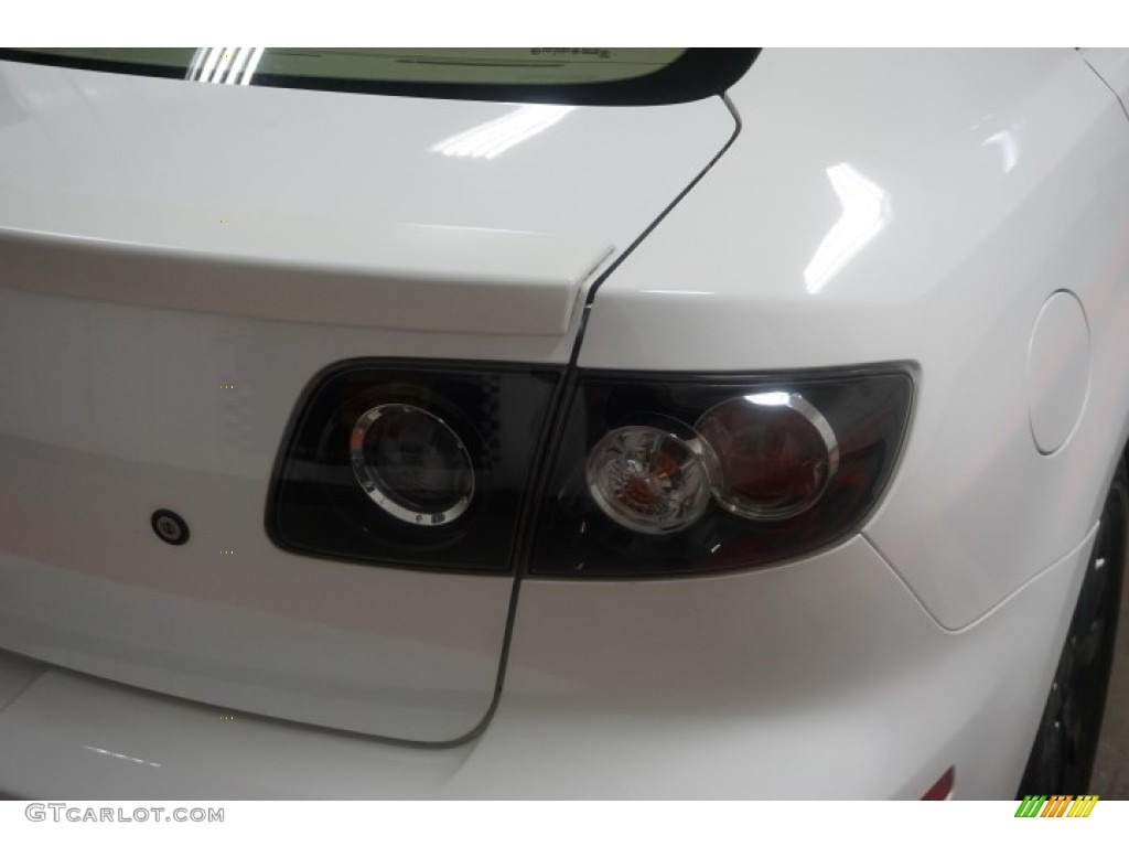 2007 MAZDA3 i Sport Sedan - Rally White / Beige photo #60