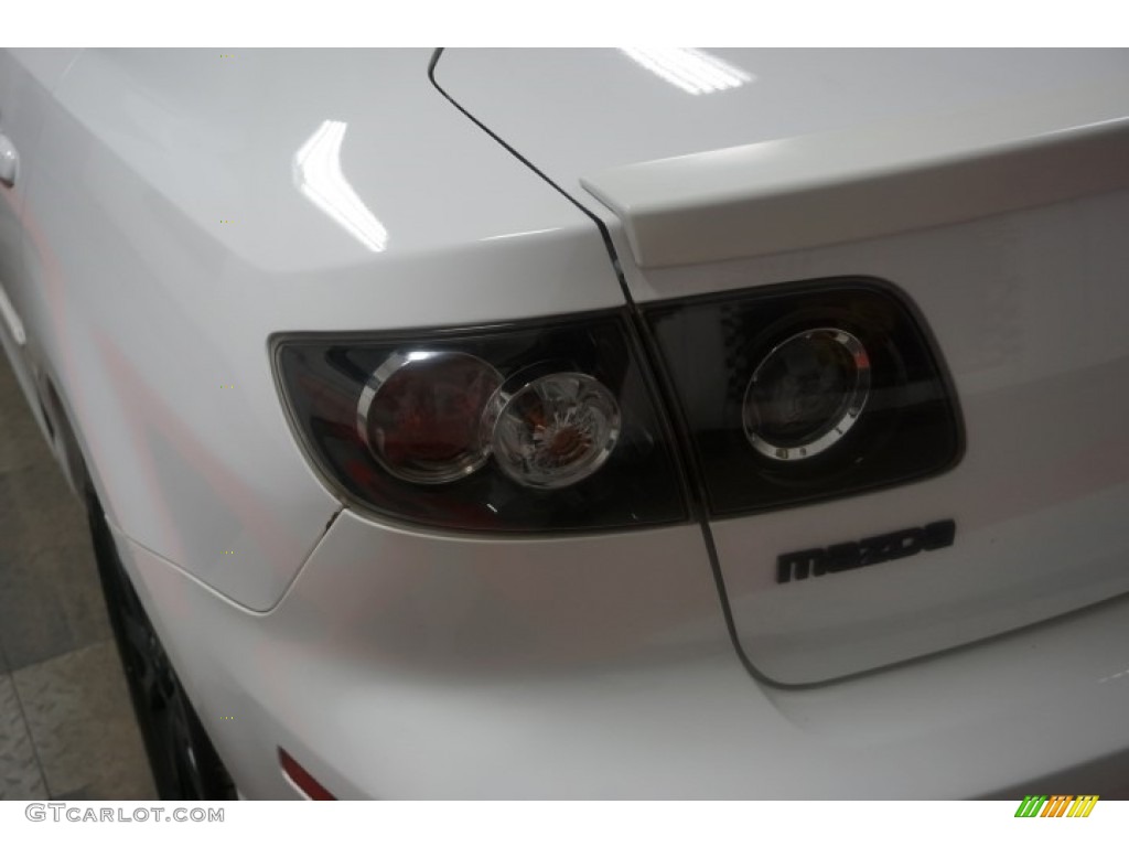 2007 MAZDA3 i Sport Sedan - Rally White / Beige photo #61