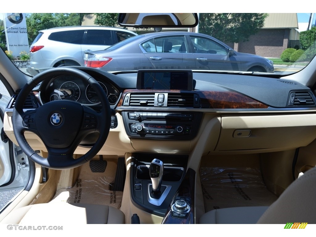 2013 3 Series 320i xDrive Sedan - Alpine White / Venetian Beige photo #15