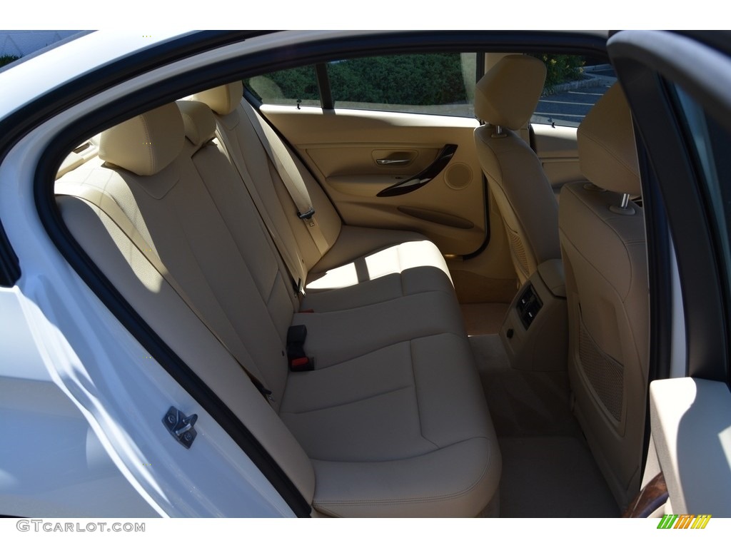 2013 3 Series 320i xDrive Sedan - Alpine White / Venetian Beige photo #25