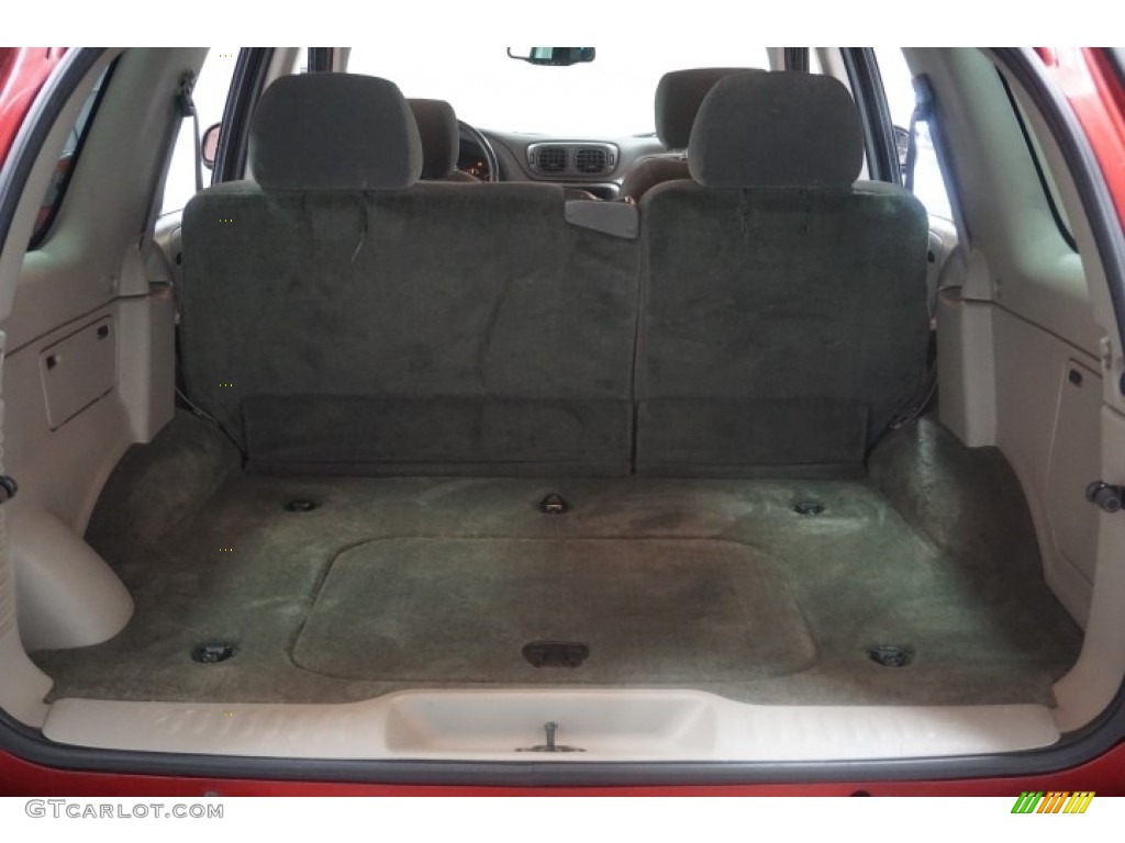 2002 TrailBlazer LT 4x4 - Majestic Red Metallic / Dark Pewter photo #21