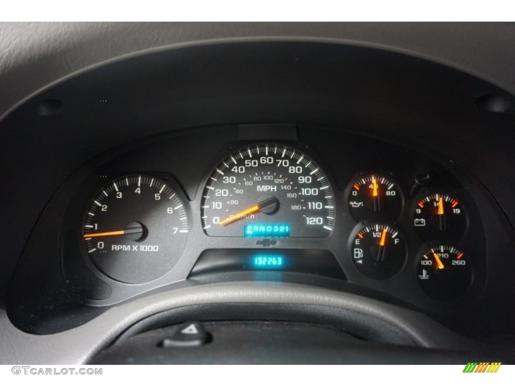 2002 TrailBlazer LT 4x4 - Majestic Red Metallic / Dark Pewter photo #32
