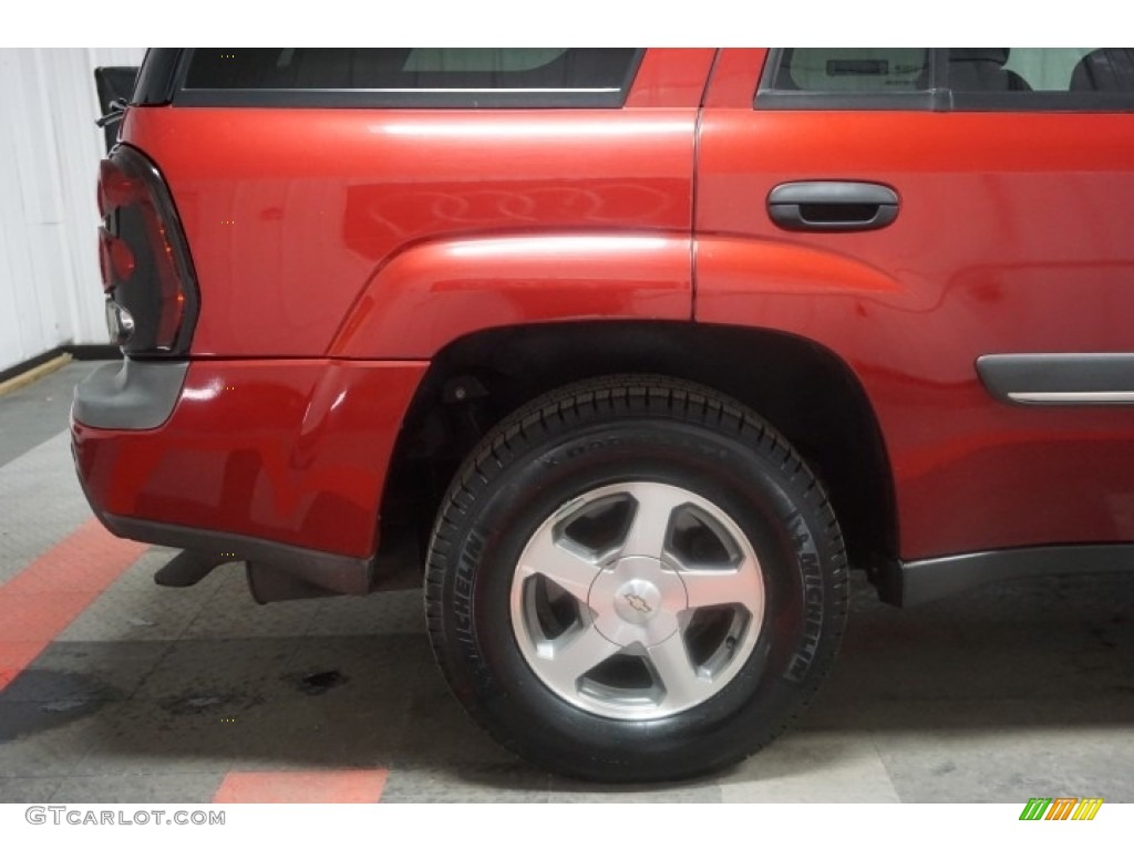 2002 TrailBlazer LT 4x4 - Majestic Red Metallic / Dark Pewter photo #58