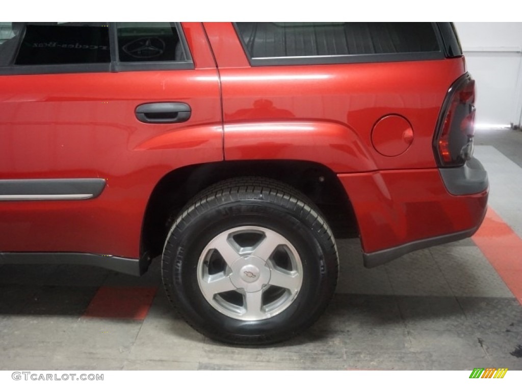 2002 TrailBlazer LT 4x4 - Majestic Red Metallic / Dark Pewter photo #66