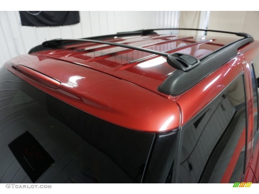 2002 TrailBlazer LT 4x4 - Majestic Red Metallic / Dark Pewter photo #83