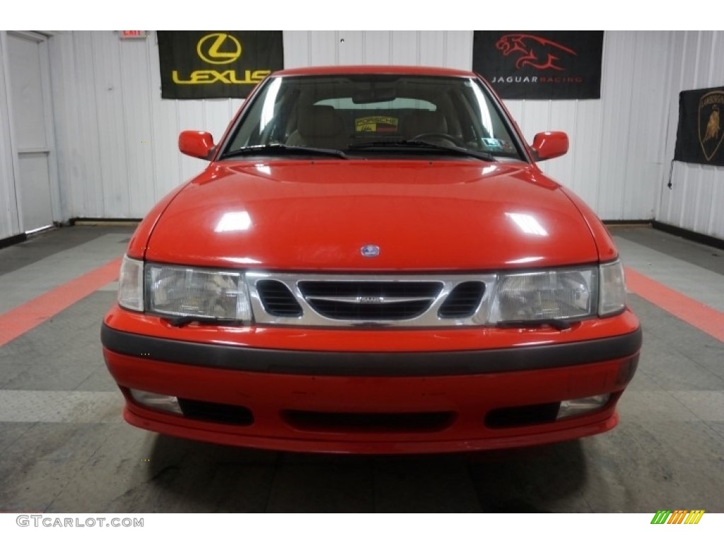 2002 9-3 SE Sedan - Laser Red / Charcoal Gray photo #4