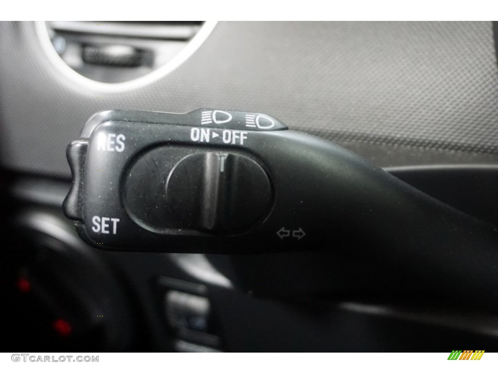 2010 New Beetle 2.5 Coupe - Black / Black photo #26
