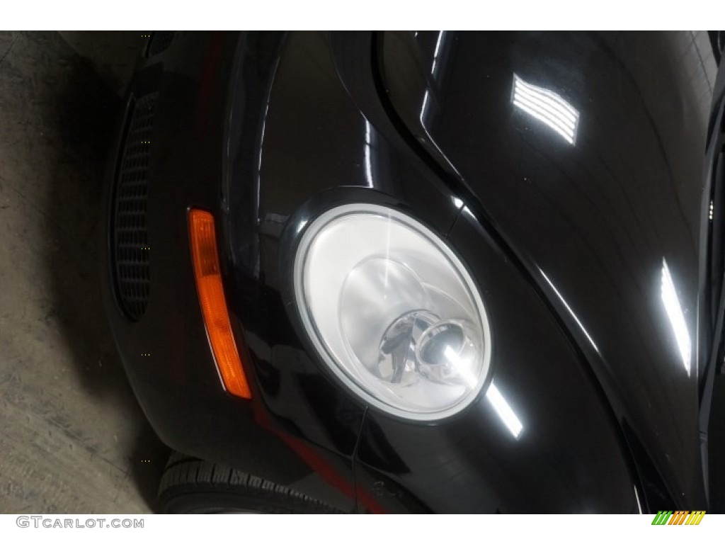 2010 New Beetle 2.5 Coupe - Black / Black photo #42
