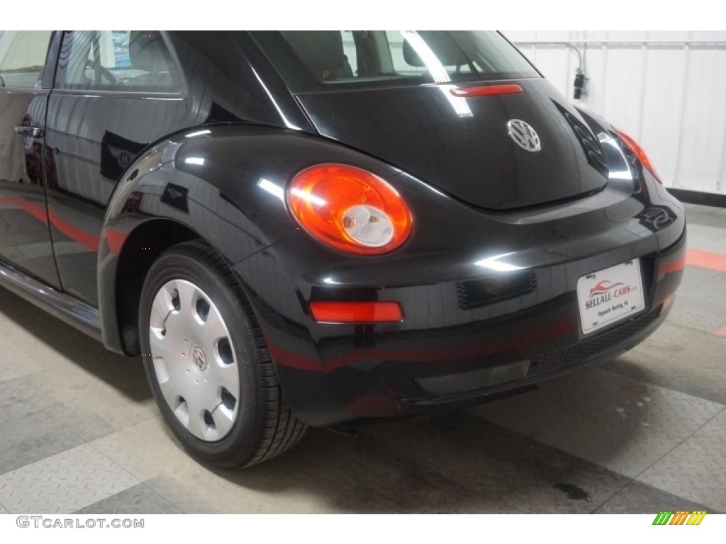 2010 New Beetle 2.5 Coupe - Black / Black photo #57