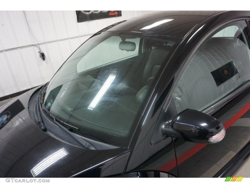 2010 New Beetle 2.5 Coupe - Black / Black photo #70