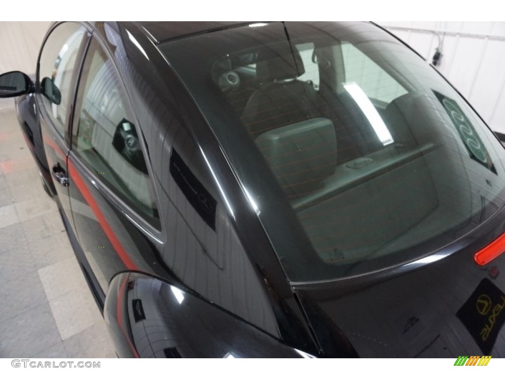 2010 New Beetle 2.5 Coupe - Black / Black photo #72