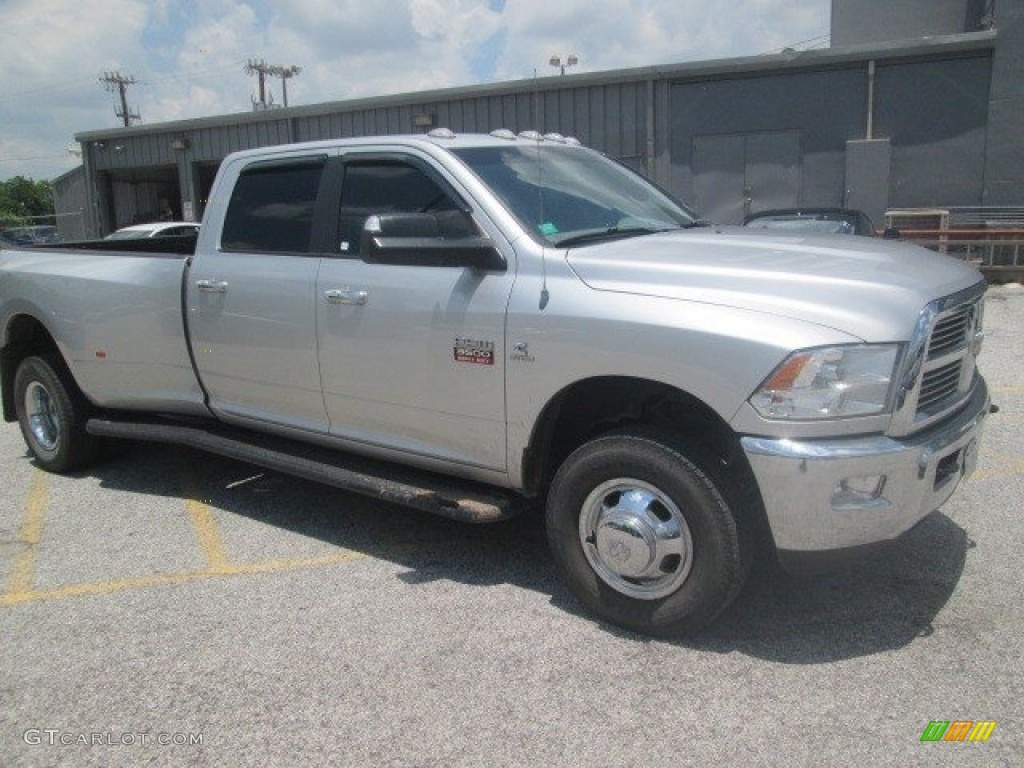 2012 Ram 3500 HD Lone Star Crew Cab 4x4 Dually - Bright Silver Metallic / Dark Slate/Medium Graystone photo #2