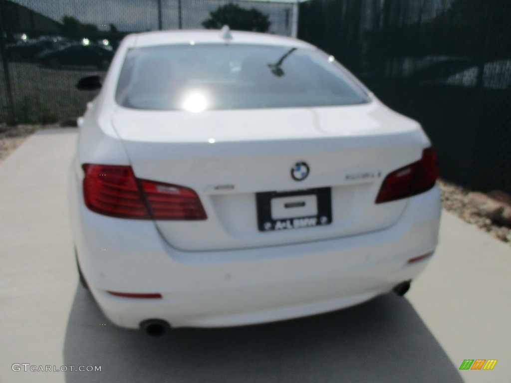 2016 5 Series 535i xDrive Sedan - Alpine White / Black photo #9