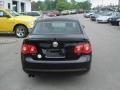 2005 Black Magic Pearl Volkswagen Jetta 2.5 Sedan  photo #3