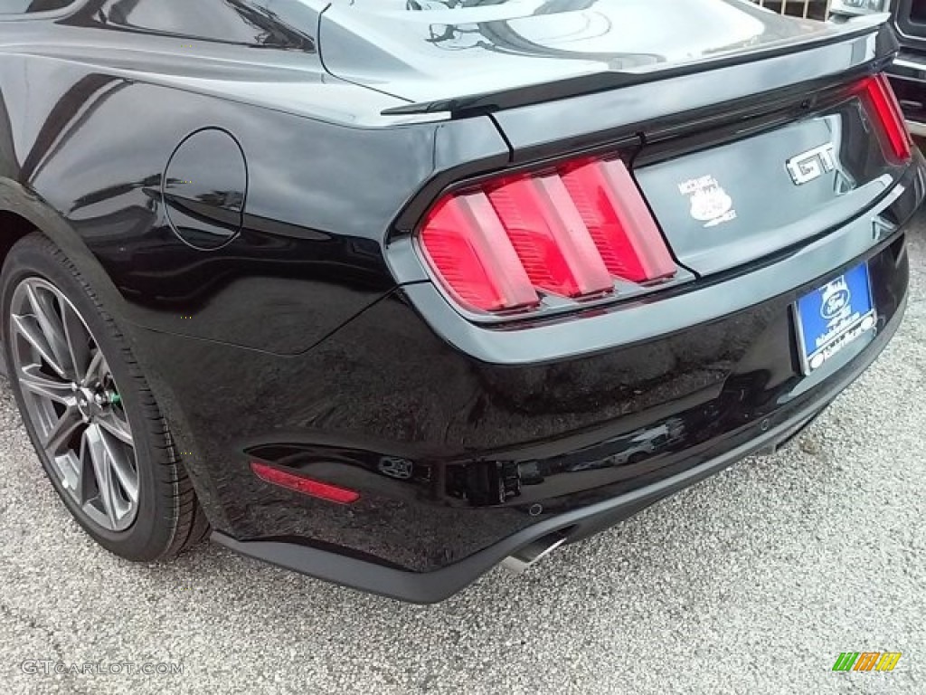2016 Mustang GT Premium Coupe - Shadow Black / Ebony photo #28