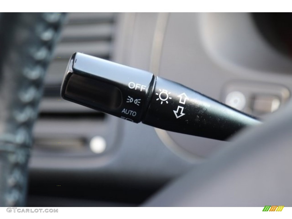 2004 MDX  - Starlight Silver Metallic / Ebony photo #36