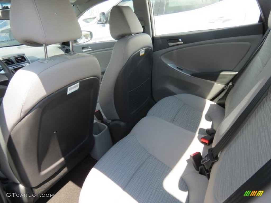 2016 Accent SE Sedan - Century White / Gray photo #10