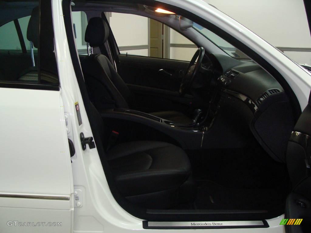 2007 E 350 4Matic Sedan - Arctic White / Black photo #14