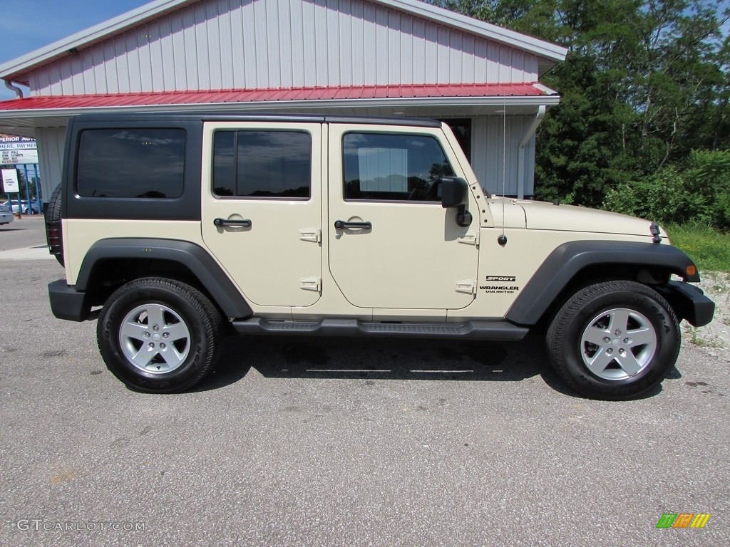 2012 Wrangler Unlimited Sport 4x4 - Sahara Tan / Black photo #2