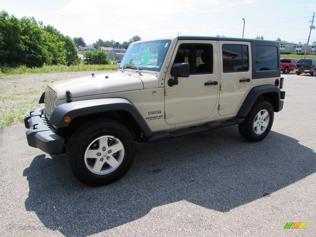 2012 Wrangler Unlimited Sport 4x4 - Sahara Tan / Black photo #8
