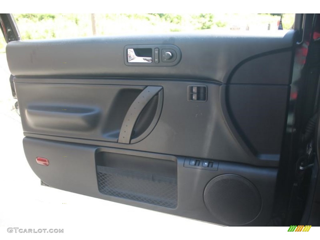 2010 New Beetle 2.5 Coupe - Black / Black photo #17