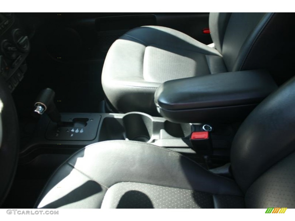 2010 New Beetle 2.5 Coupe - Black / Black photo #23