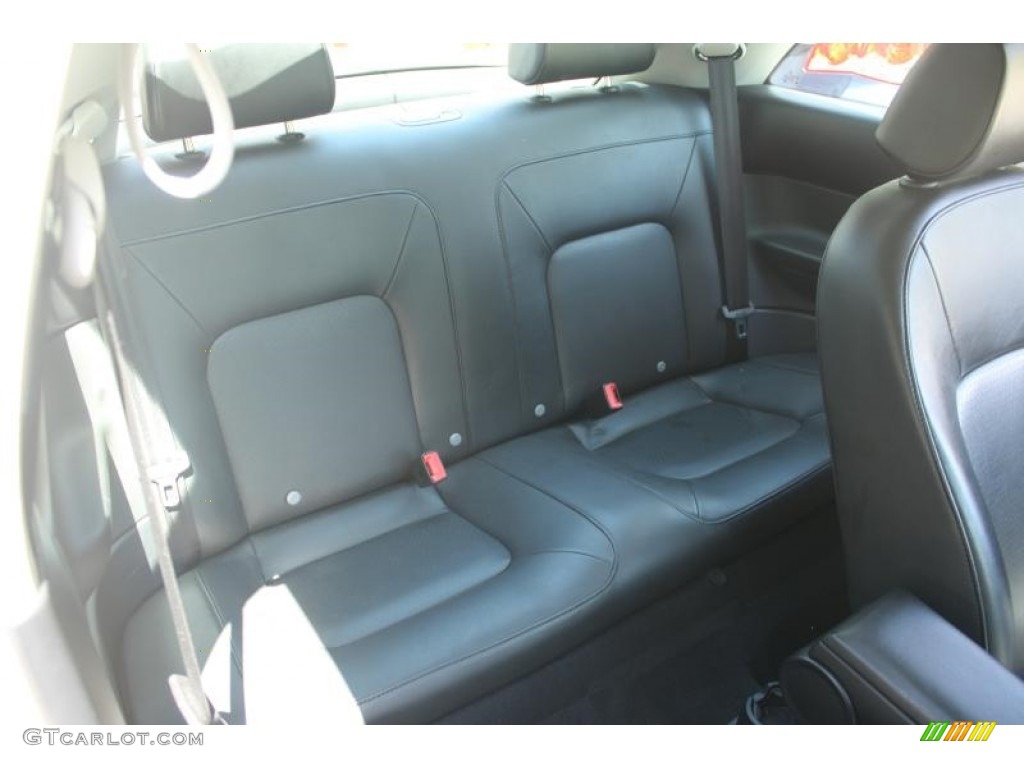 2010 New Beetle 2.5 Coupe - Black / Black photo #35