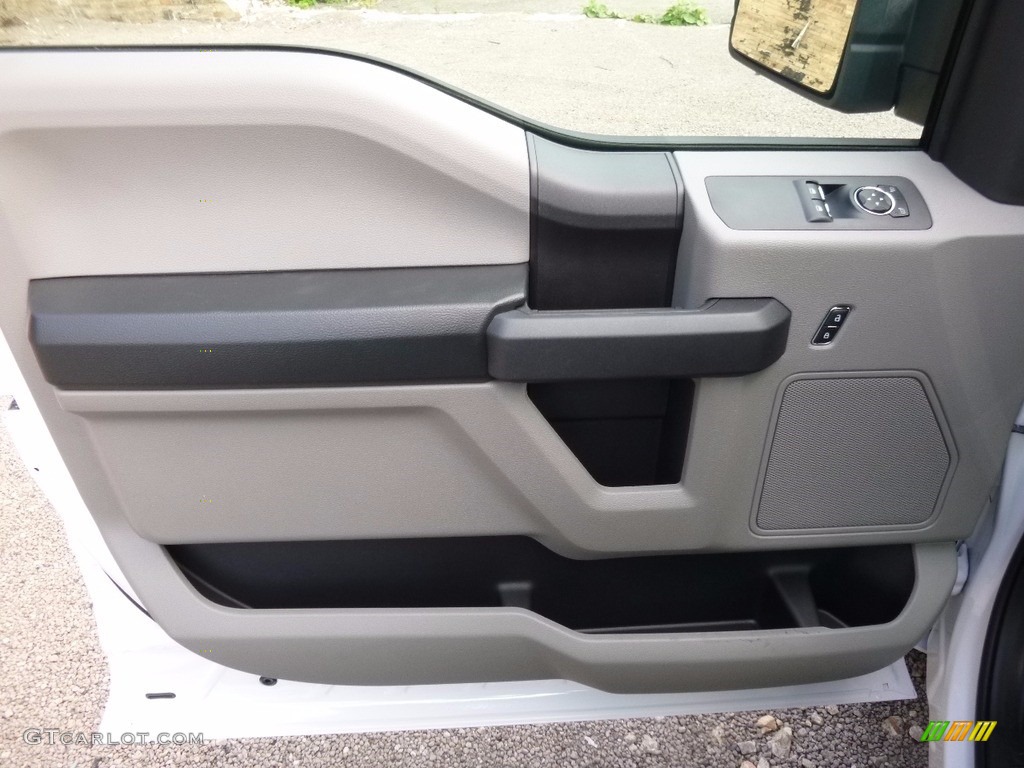 2016 F150 XL Regular Cab 4x4 - Oxford White / Medium Earth Gray photo #14