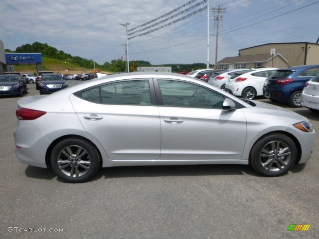 2017 Elantra SE - Silver / Gray photo #3
