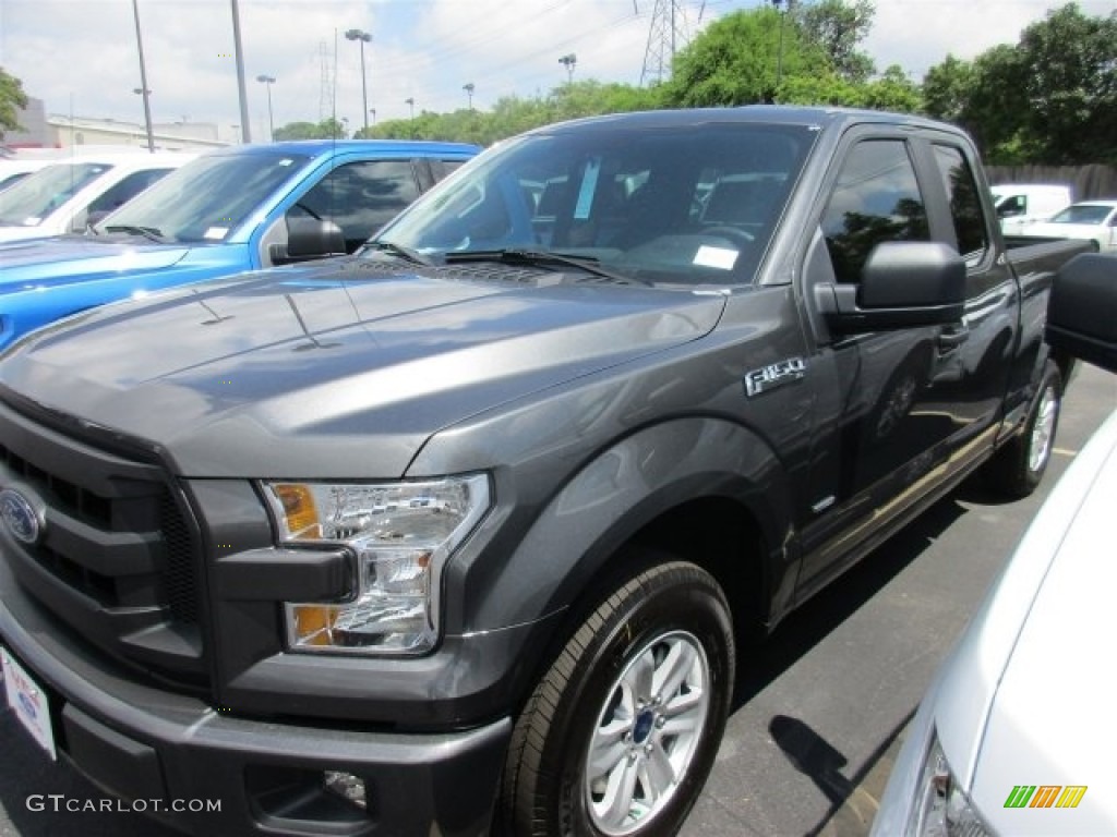 2016 F150 XL SuperCab - Magnetic / Medium Earth Gray photo #2