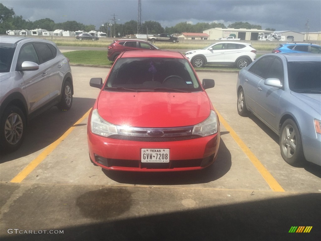 2008 Focus SE Sedan - Vermillion Red / Charcoal Black photo #1