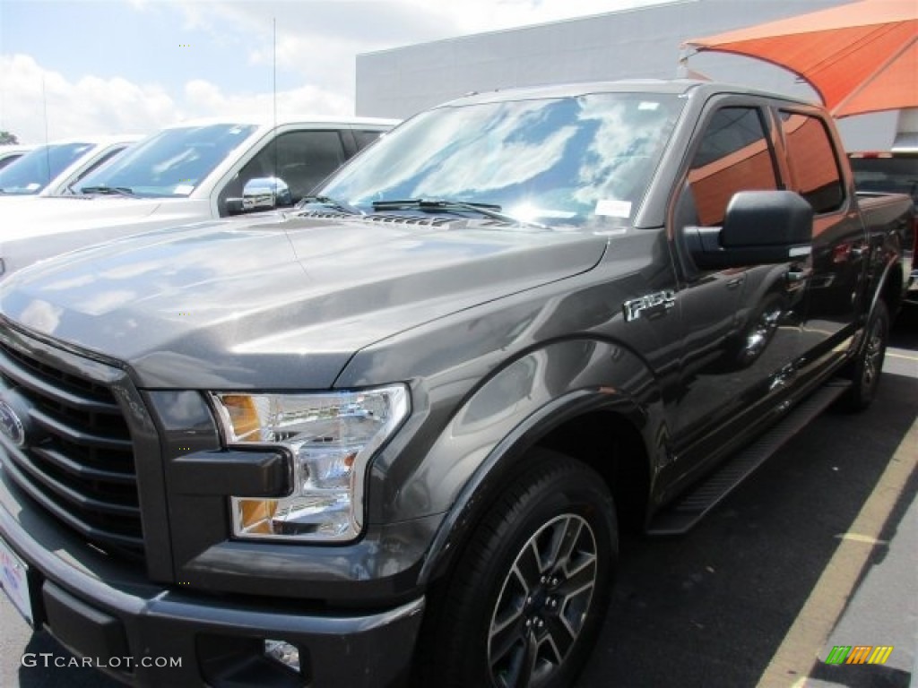 2016 F150 XLT SuperCrew - Magnetic / Black photo #2