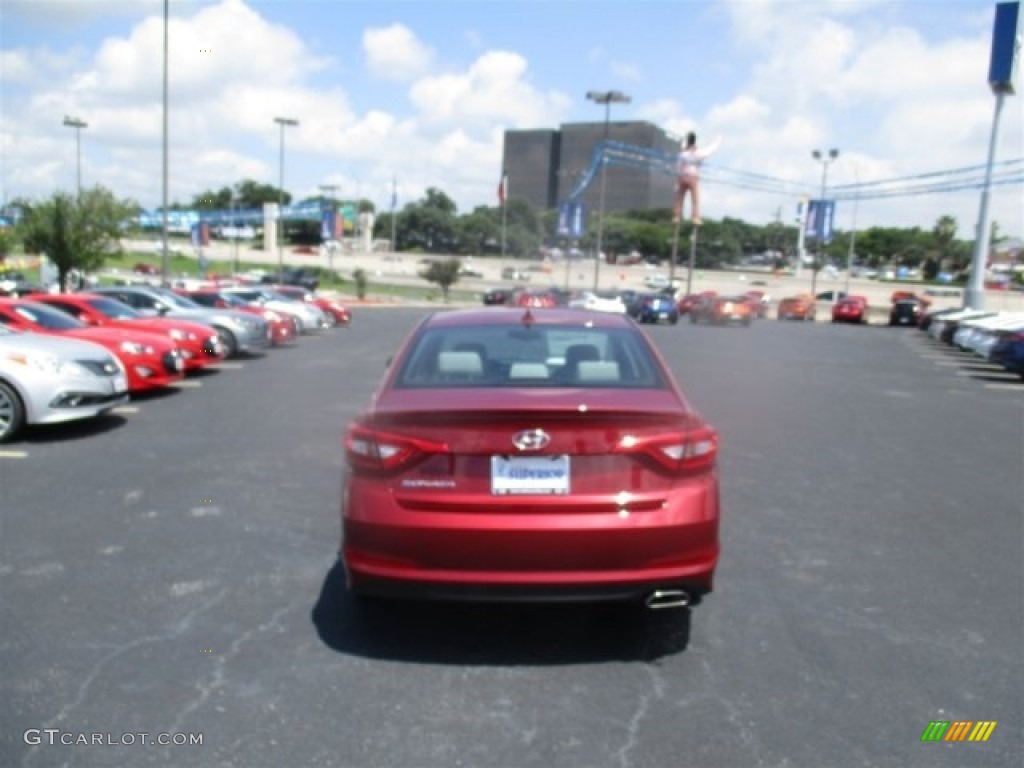2016 Sonata SE - Venetian Red / Gray photo #5