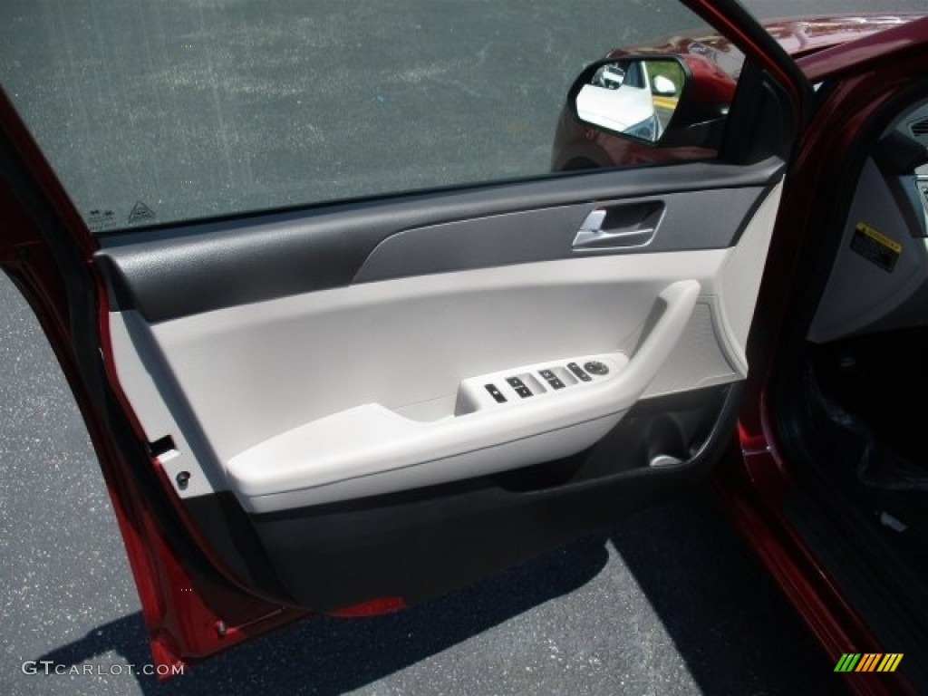 2016 Sonata SE - Venetian Red / Gray photo #17