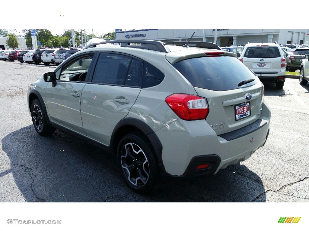 2015 XV Crosstrek 2.0i Premium - Desert Khaki / Black photo #11