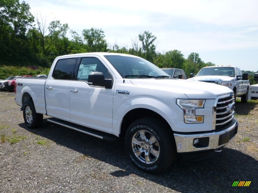 2016 F150 XLT SuperCrew 4x4 - Oxford White / Medium Earth Gray photo #1