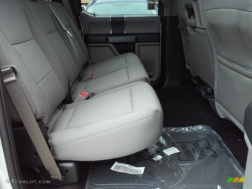 2016 F150 XLT SuperCrew - Ingot Silver / Medium Earth Gray photo #12