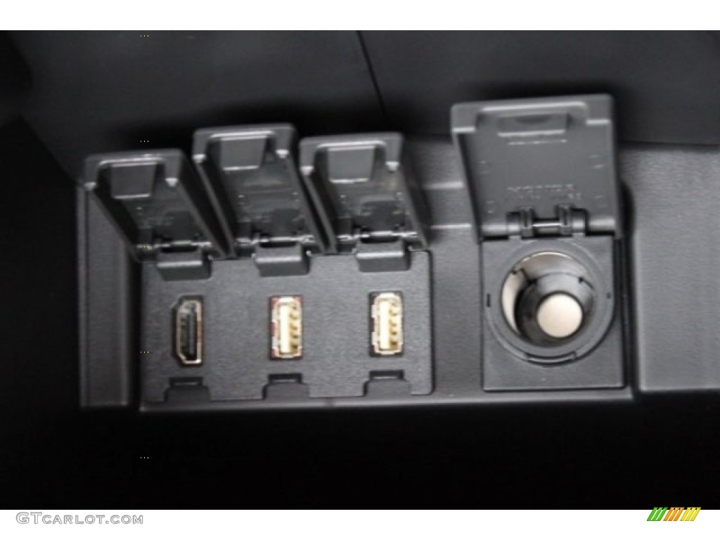 2016 CR-V Touring - Mountain Air Metallic / Beige photo #25