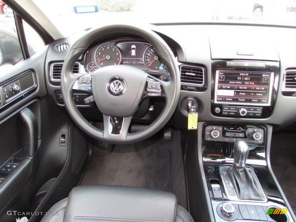 2012 Touareg VR6 FSI Sport 4XMotion - Canyon Gray Metallic / Black Anthracite photo #13