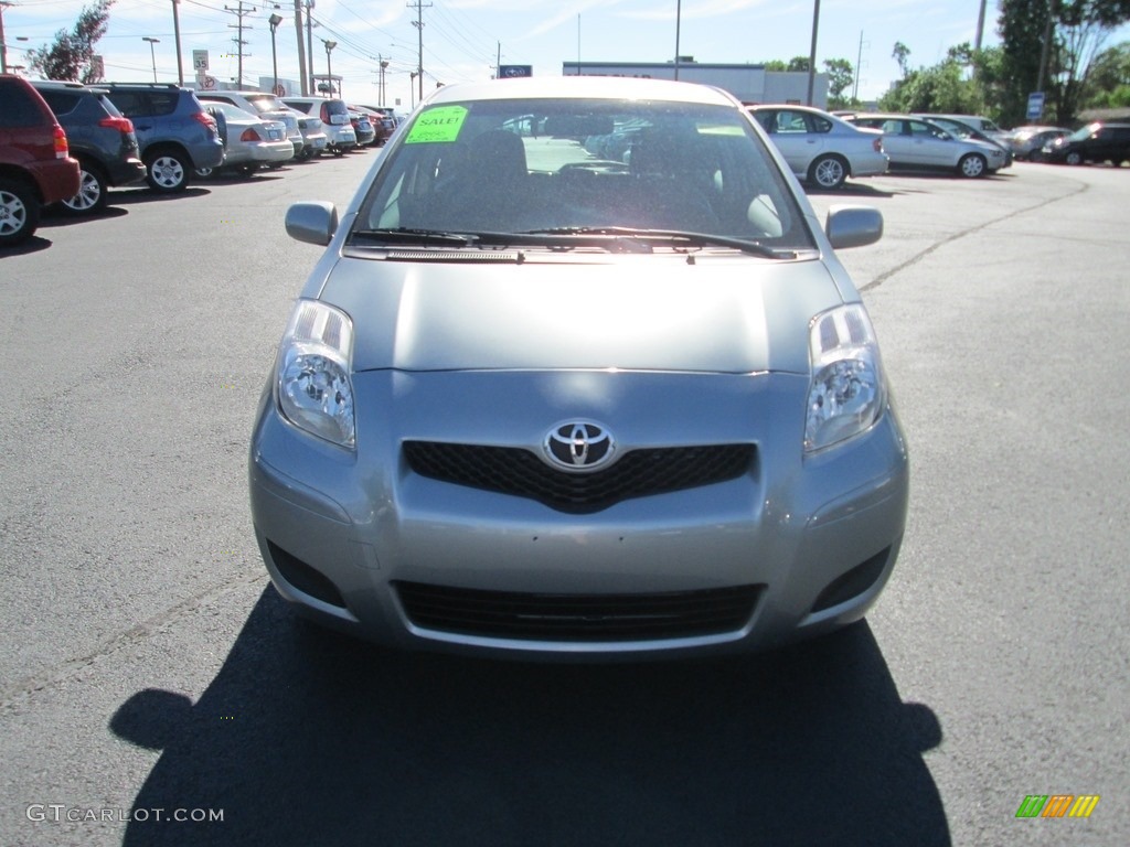 2010 Yaris 3 Door Liftback - Meteorite Metallic / Dark Charcoal photo #3