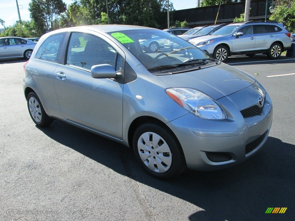 2010 Yaris 3 Door Liftback - Meteorite Metallic / Dark Charcoal photo #4