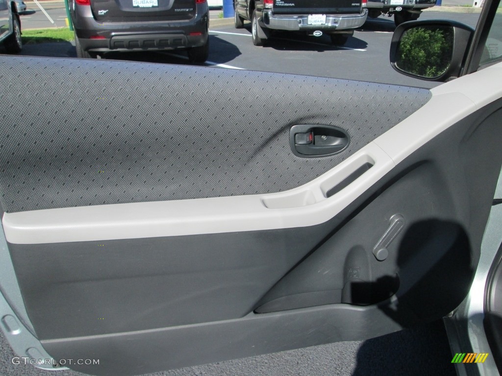 2010 Yaris 3 Door Liftback - Meteorite Metallic / Dark Charcoal photo #12