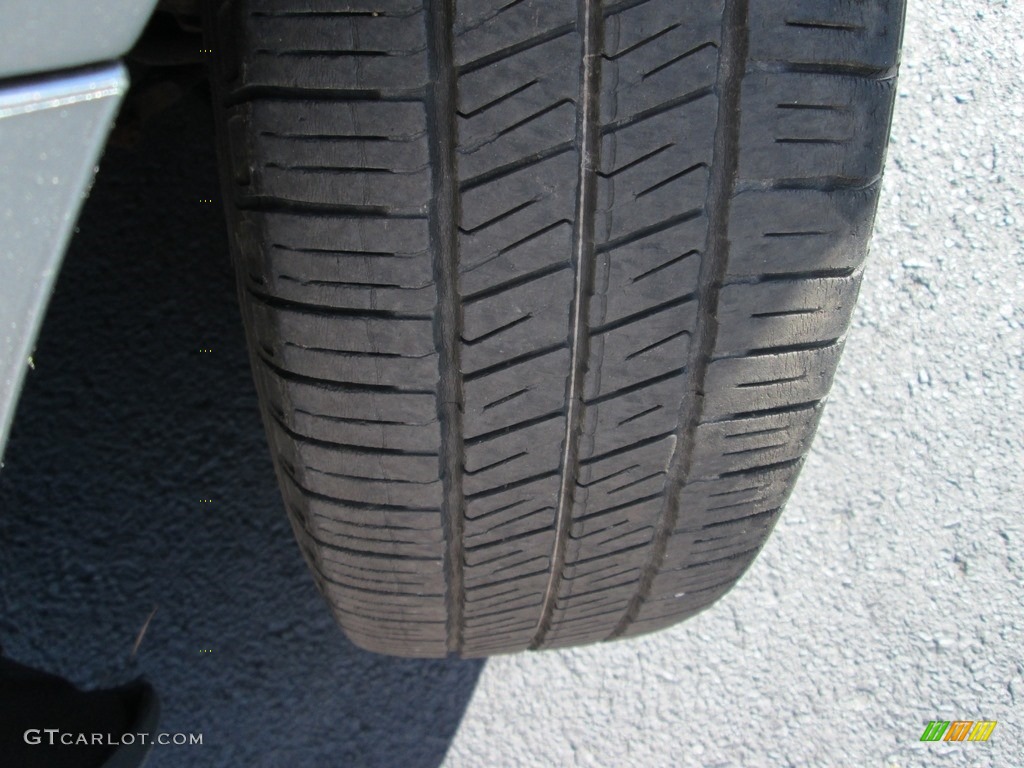 2010 Yaris 3 Door Liftback - Meteorite Metallic / Dark Charcoal photo #18