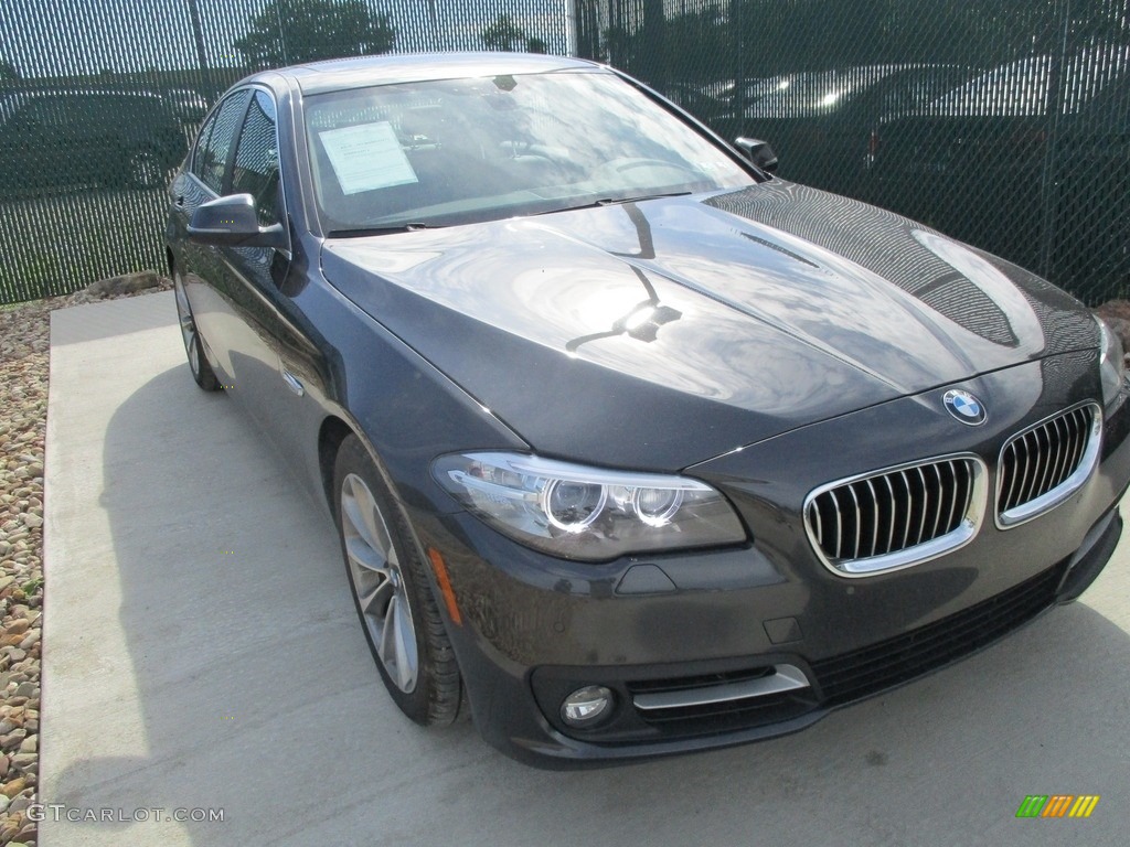 2016 5 Series 528i xDrive Sedan - Dark Graphite Metallic / Black photo #5