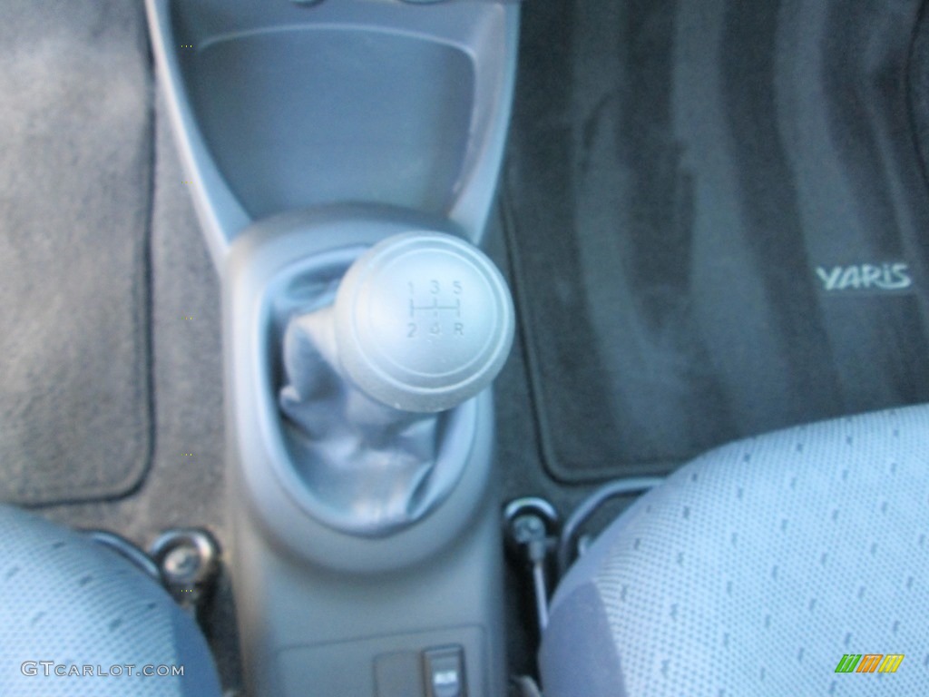 2010 Yaris 3 Door Liftback - Meteorite Metallic / Dark Charcoal photo #23